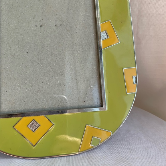 ✨SOLD✨ Geometric Green and Yellow/Orange Metal Picture Frame for 4x6” photo - Picture 2 of 7